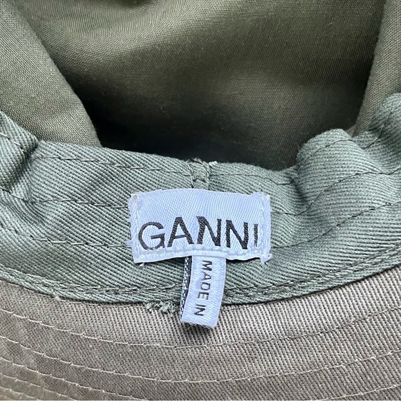 GANNI
Software Heavy Cotton Hat - Picture 10 of 12
